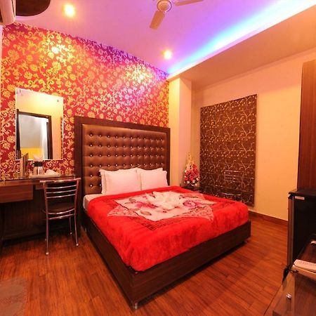 Hotel Pearl Inn & Suites Amritsar Zewnętrze zdjęcie
