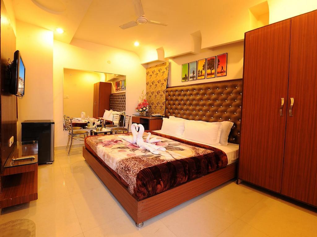 Hotel Pearl Inn & Suites Amritsar Pokój zdjęcie