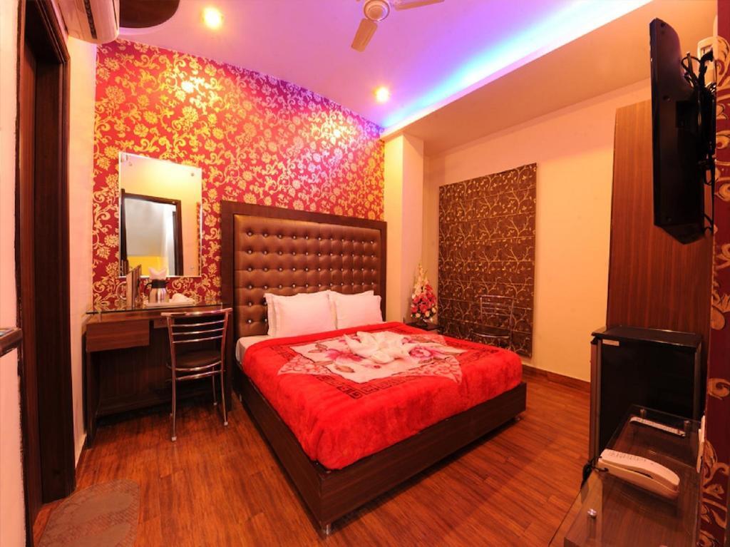 Hotel Pearl Inn & Suites Amritsar Zewnętrze zdjęcie