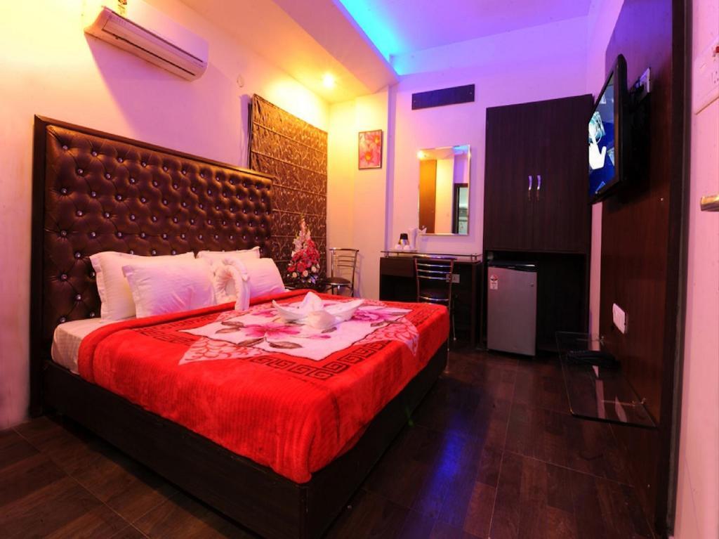Hotel Pearl Inn & Suites Amritsar Zewnętrze zdjęcie