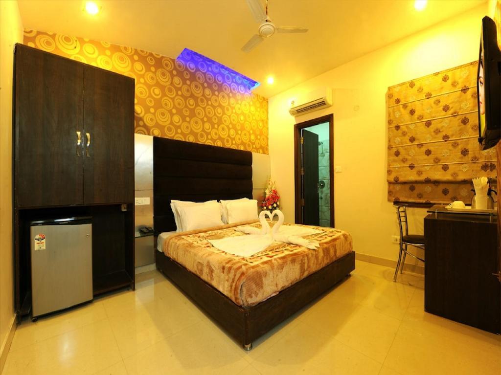 Hotel Pearl Inn & Suites Amritsar Zewnętrze zdjęcie